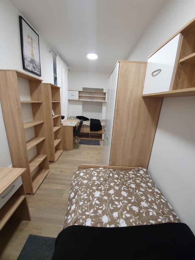 Railway Station City Modern Apartment Maribor Eksteriør bilde